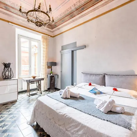 Апартаменты Il Bivacco Historic Terrace Flat - Happy Империя