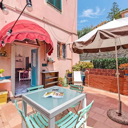 Апартаменты Il Bivacco Historic Terrace Flat - Happy Империя